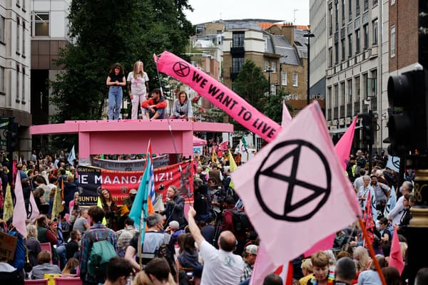 Des militants d'Extinction Rébellion dans le centre de Londres