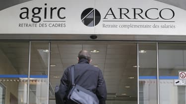 Les négociations pour tenter de sauver le régime des retraites complémentaires se poursuivront à la rentrée