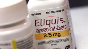 Une boîte du médicament Eliquis dans une pharmacie de Chicago (États-Unis), le 29 août 2023 (photo d'illustration).
