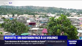 Violences à Mayotte: au cœur d'un des plus grands bidonvilles de France