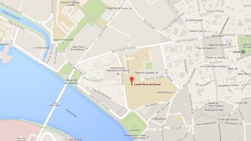 Le lycée Pierre-de-Fermat, dans le centre-ville de Toulouse a été évacué vendredi midi à cause de l'uniforme d'un ancien élève.