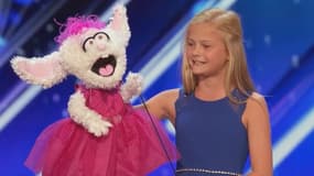 La jeune Darci Farmer et sa marionnette dans "America's Got Talent" le 30 mai 2017.