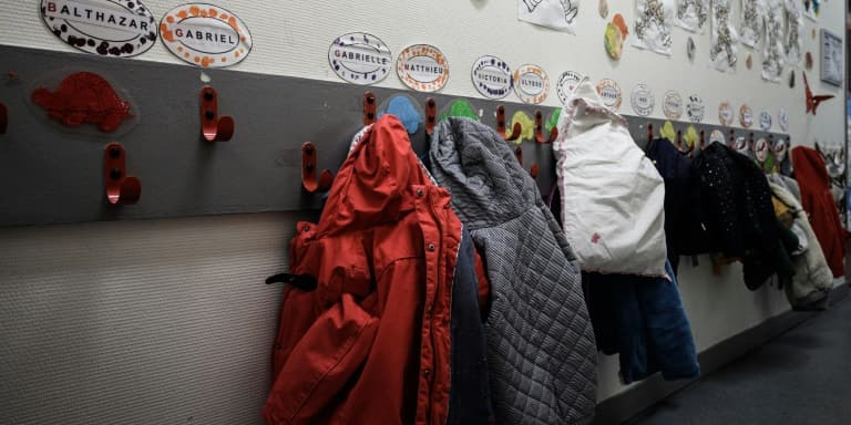 Selon la Commission indépendante sur l’inceste et les violences sexuelles faites aux enfants (Ciivise), trois enfants par classe sont victimes d’inceste chaque année en France.