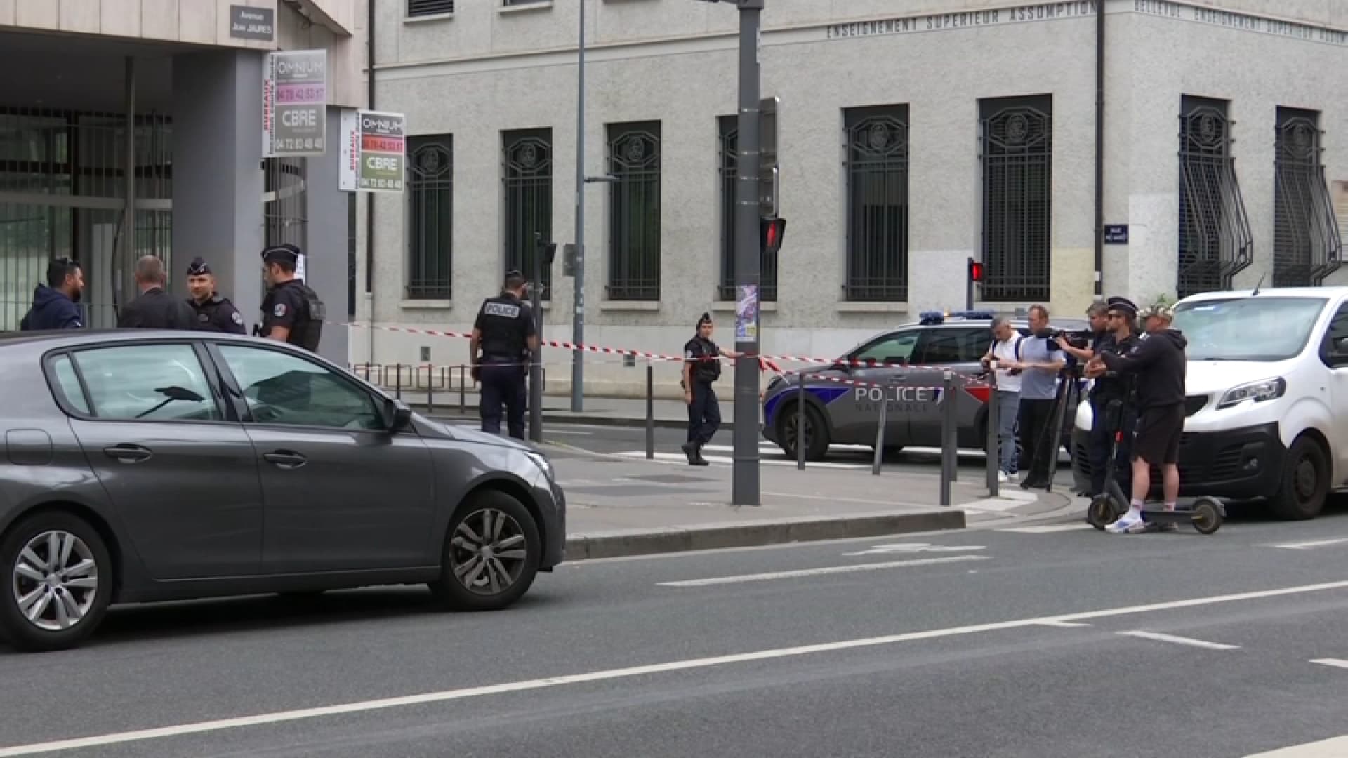 Agression Au Couteau à Lyon: Ce Que L'on Sait Du Suspect Qui A Blessé ...