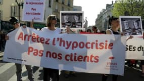 Manifestation contre la pénalisation des clients des prostituées, le 8 avril 2017 à Paris