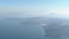 Sydney enveloppée dans un nuage de fumée en raison d'incendies préventifs en périphérie