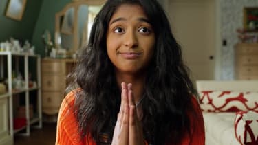Maitreyi Ramakrishnan dans "Mes premières fois"