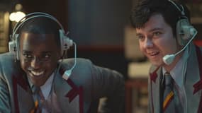 Ncuti Gatwa et Asa Butterfield dans la saison 3 de "Sex Education"