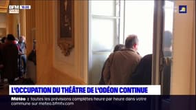"Laissez-nous travailler": l'occupation du théâtre de l'Odéon continue 