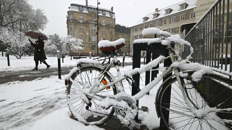Neige en Alsace: "un peu moins" de 2000 foyers toujours privés d'électricité