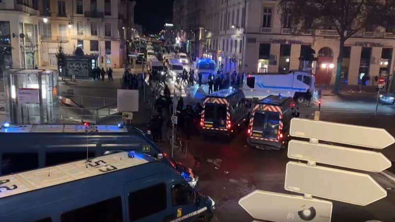 Lyon: des tensions place Bellecour après la défaite des Bleus face à l'Argentine