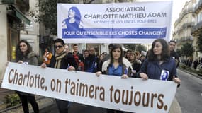 Jeudi matin, environ 150 personnes ont manifesté à  Montpellier pour réclamer que les auteurs de délit de cette ampleur puissent être poursuivis devant une cour d'assises.