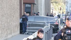 Nicolas Sarkozy entre à la prison de la Santé