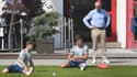 Karl-Heinz Rummenigge assiste à un entraînement du Bayern avant la reprise