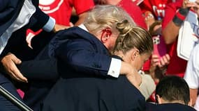 L'ancien président Donald Trump évacué après avoir été touché par une balle, le 13 juillet 2023