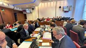 La commission mixte paritaire ce 15 mars 2023. 