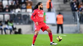 Jason Denayer avec l'OL
