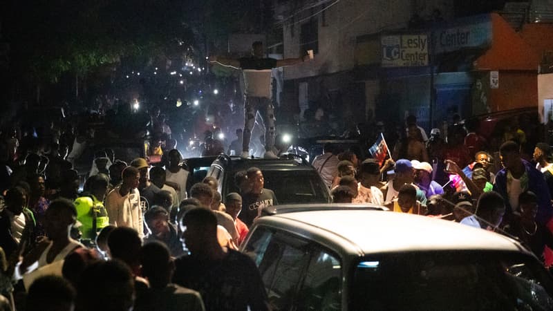 Jour historique et immense fÃªte populaire: les images des cÃ©lÃ©brations aprÃ¨s la...