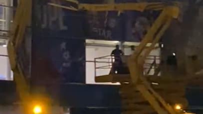 Installation d'un décor "champions d'Europe" sur le Parc des Princes, 1er juin 2025