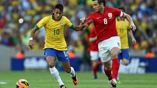 Neymar face à Frank Lampard