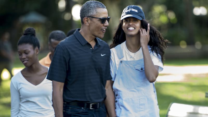 Malia Obama et son père, Barack Obama, à Hawaii en 2016