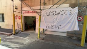 Les douze médecins urgentistes de l'hôpital d'Aix-en-Provence sont en grève depuis le dimanche 4 août. 