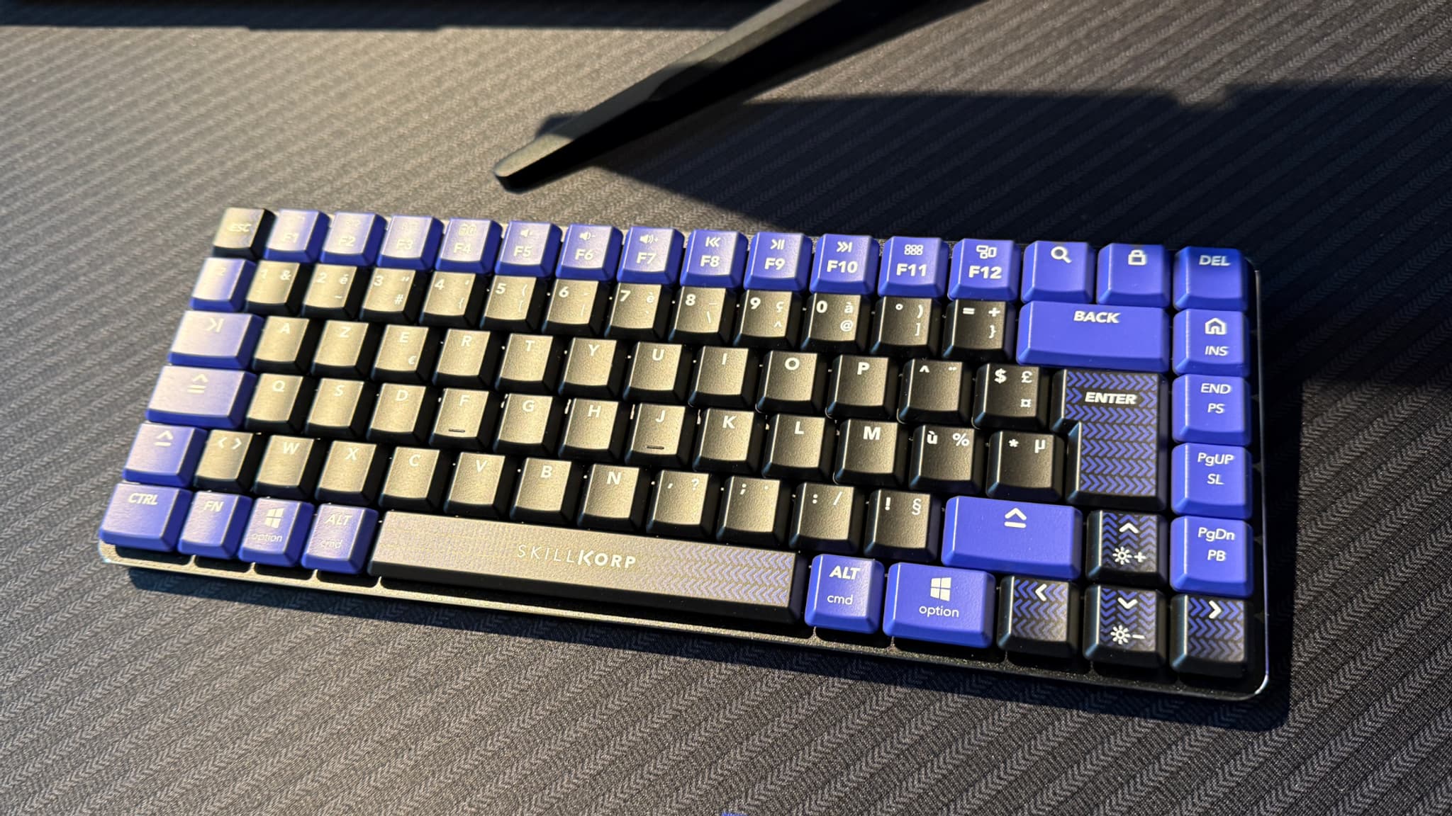 Le clavier Skillkorp Ultimate conçu avec Team Solary