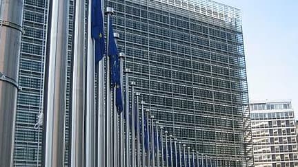 La Commission européenne assigne la france devant la Cour de justice de l'UE