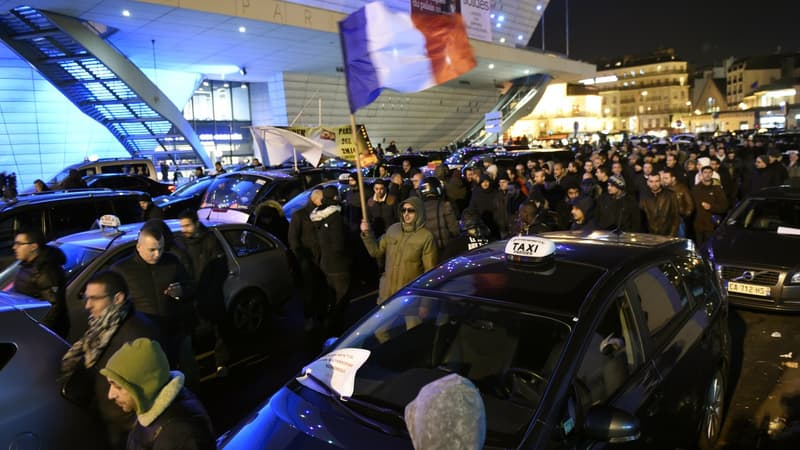 Les taxis ont reconduit leur mouvement ce jeudi.