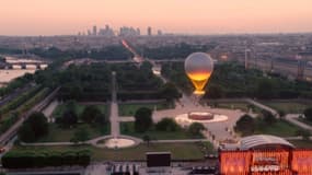 La vasque olympique dans le ciel de Paris, le 21 juin 2025.