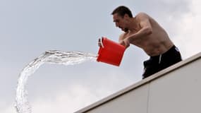 Franck Ribéry arrose Oliver Kahn en 2008