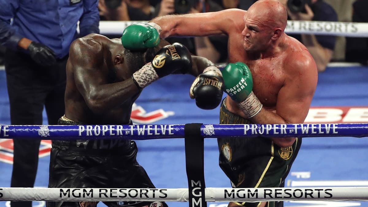 Tyson Fury (à droite) lors de sa démonstration de boxe contre Deontay Wilder