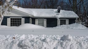 Il est tombé près de 50 centimètres de neige à certains endroits avec le passage d'une tempête hivernale dans le nord-est des Etats-Unis.