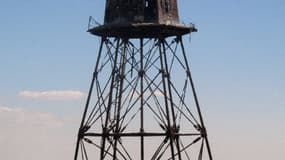 Le phare de Walde, au large de Marck-en-Calaisis.
