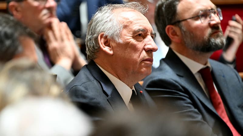 La motion de censure déposée par le Parti socialiste contre François Bayrou a été rejetée