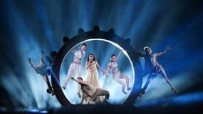 Eden Golan sur la scène de l'Eurovision pour la demi-finale à Malmö jeudi 9 mai.