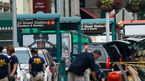 Des enquêteurs du FBI sur les lieux de l'explosion, dans le quartier de Chelsea