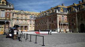 Versailles accueillera lundi députés et sénateurs.