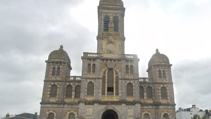 À Granville, dans la Manche, c’est l’église Saint-Paul qui a été sélectionnée parmi les lauréates du Loto du patrimoine.