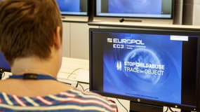 Europol lance un site internet pour aider à l'identification des pédophiles.