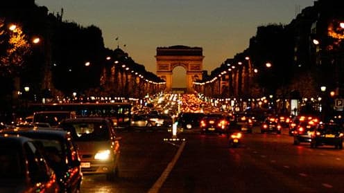 Les hôtels des Champs-Elysées gardent la cote