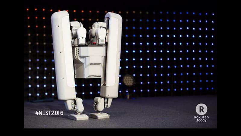 Le nouveau robot bipède présenté par la start-up japonaise Schaft qui appartient à Google.