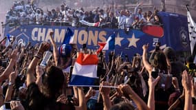 Les Bleus sur les Champs-Elysées