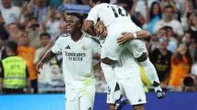 Vinicius, Mbappé et Endrick célébrant un but du Real Madrid contre l'Espanyol le 21 septembre 2024.