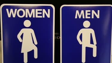 Les femmes n'ont pas encore atteint l'égalité salariale avec les hommes.