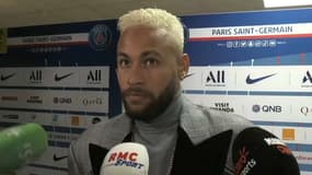 Neymar face aux journalistes après PSG-Monaco