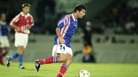 La première sélection de Zinédine Zidane en équipe de France, face à la République tchèque, le 17 août 1994