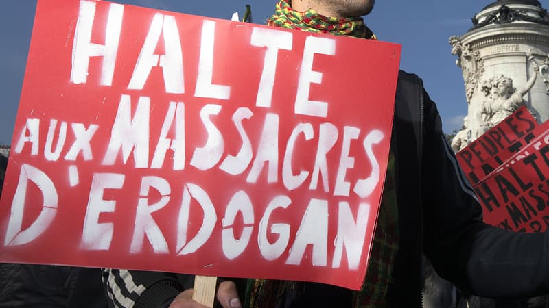 Des milliers de personnes ont manifesté hier à Paris contre Erdogan