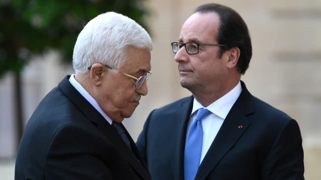 François Hollande et Mahmoud Abbas, le président de l'Autorité palestinienne, le 21 juillet 2016 à l'Élysée