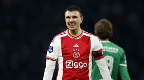 Steven Berghuis lors d'Ajax-Pec Zwolle, le 17 décembre 2023.